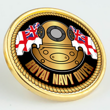 Load image into Gallery viewer, Royal Navy Diver Pin/Lapel Badge
