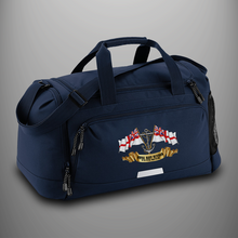 Load image into Gallery viewer, Royal Navy Veteran &#39;Ensigns&#39; Grip/Holdall
